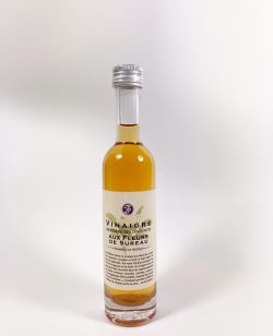 Vinaigre de pineau des Charentes aux fleurs de sureau